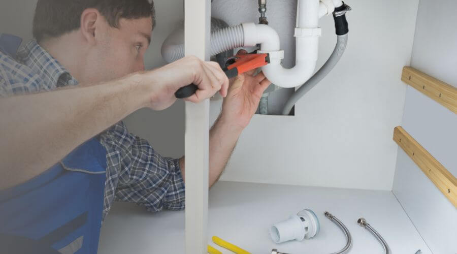 Expert burst pipe repair services in Williamston, MI